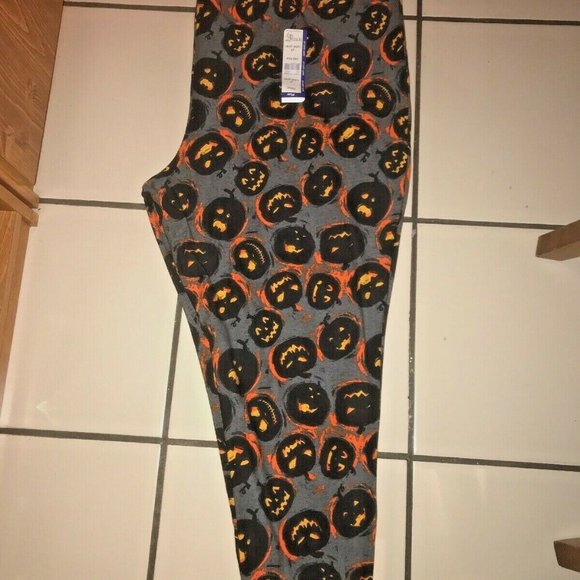 NWT TERRA & SKY SCARY PUMPKINS LEGGINGS SIZE 4X - Picture 3 of 5
